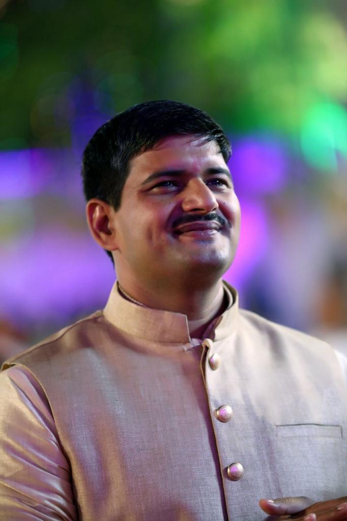 Arvind R Tiwari